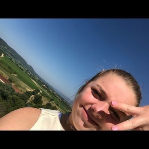 Meet your Posher, Kate